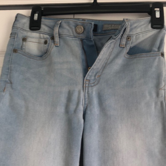 Jeans - Picture 2 of 3